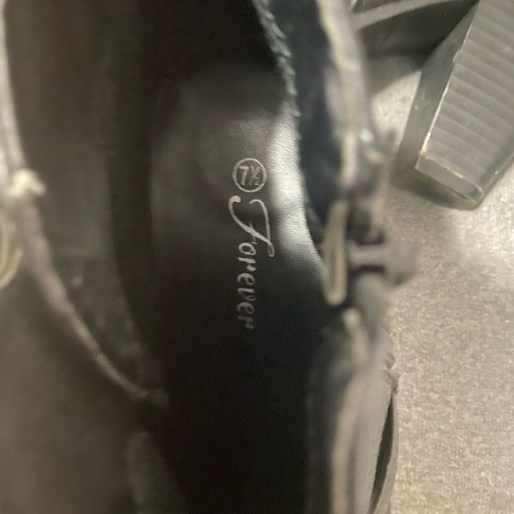 Womens black heel booties - Picture 2 of 7